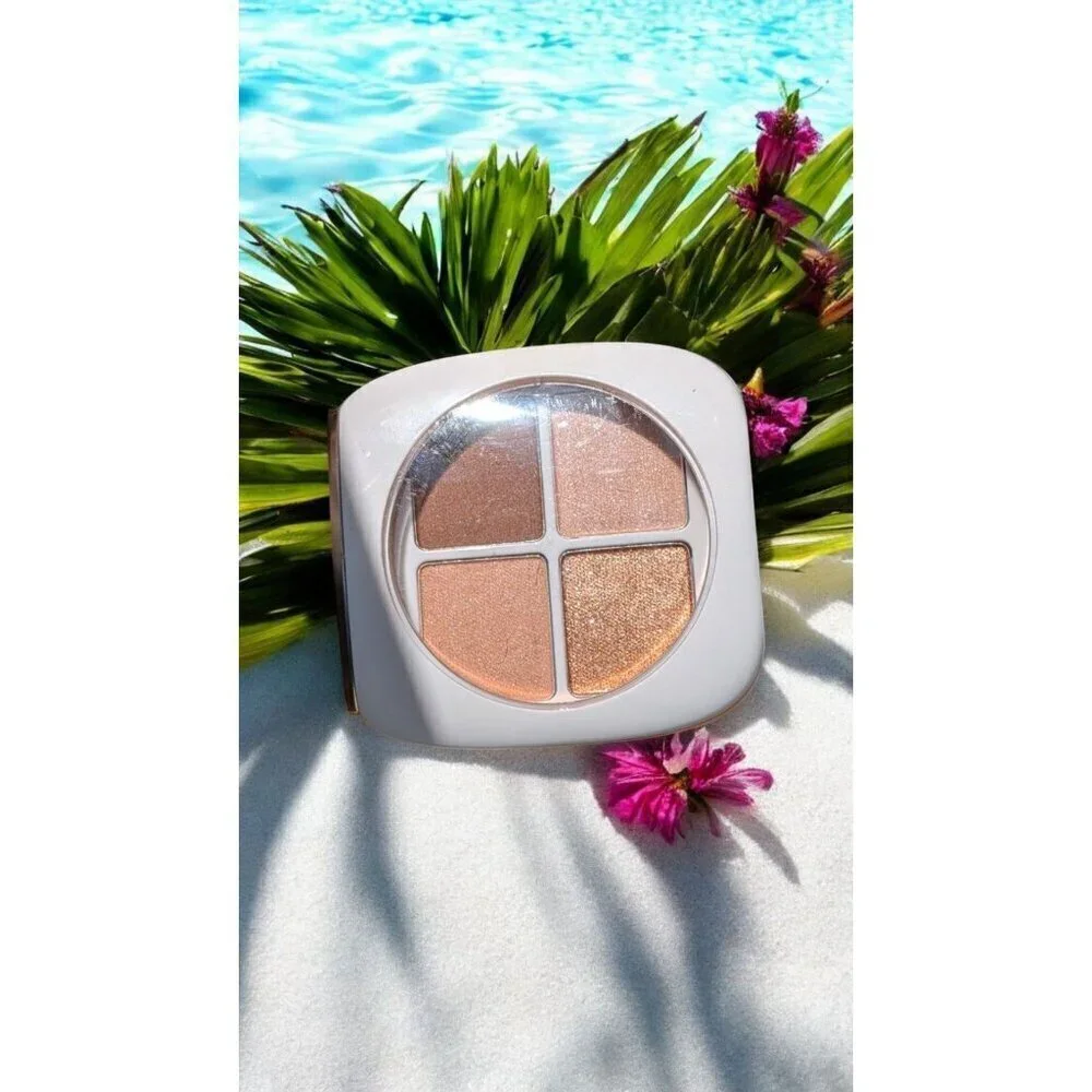 Flower Beauty By Drew Barrymore Petal Play Shadow Quad Gilded Lily (New)